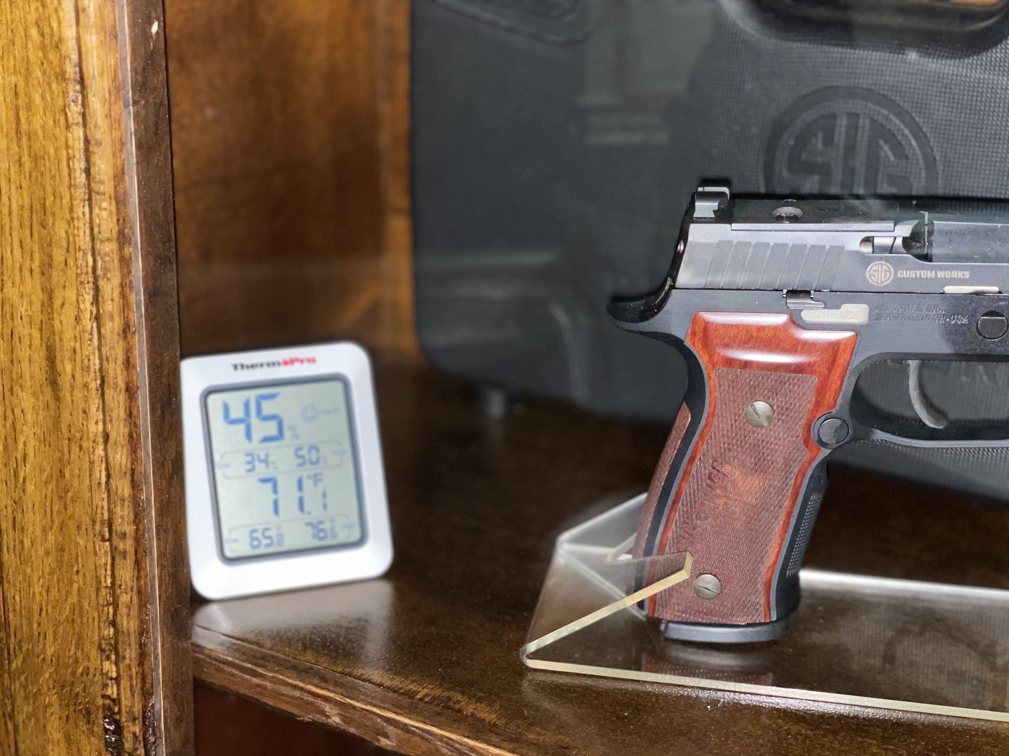 Monitoring Humidity in Gun Cabinet