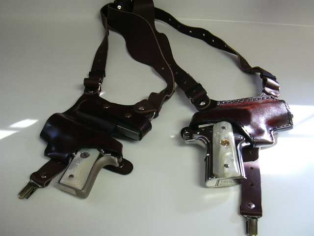 double shoulder rig for primary and backup guns