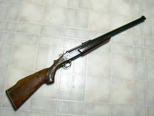Remington 90-T closeup butt stock with adjustable comb