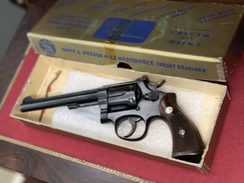 Smith & Wesson K22 Masterpiece from 1948 with original gold label box