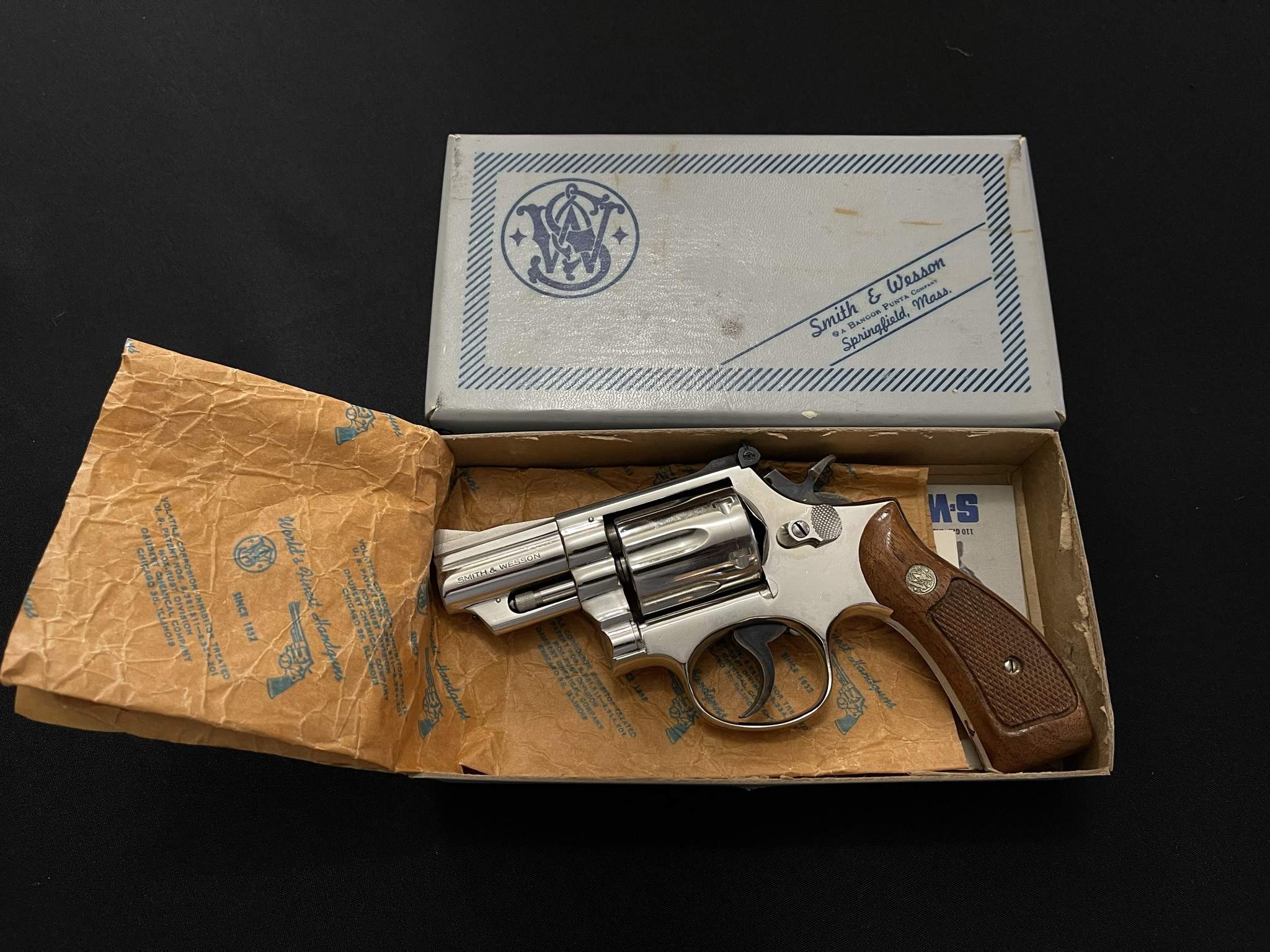 smith and wesson 357 magnum revolver